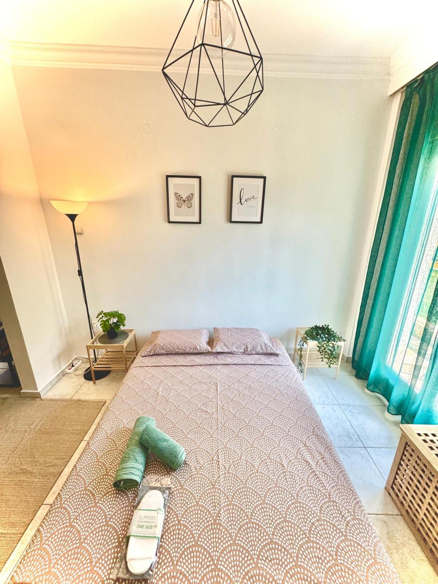 Cyriacus Flat In The Heart Of Thessaloniki Apartment Ngoại thất bức ảnh